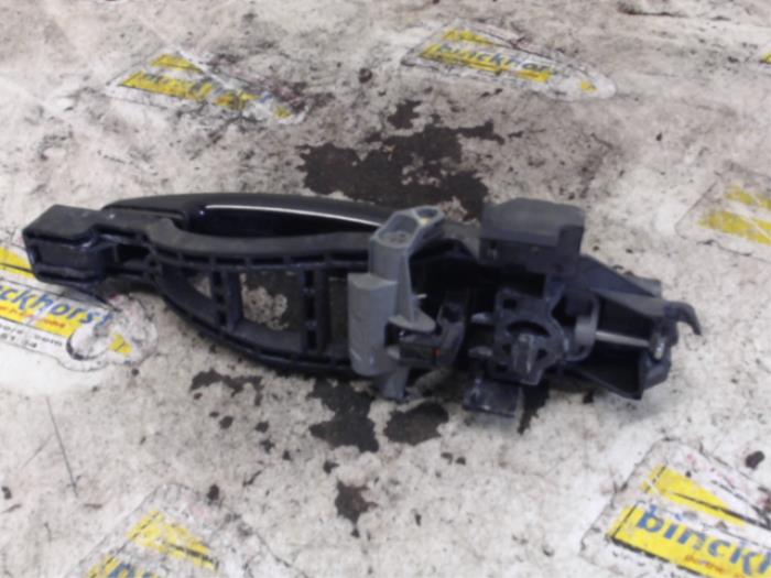 Front door handle 4-door, right from a Ford C-Max (DM2) 1.6 16V 2009