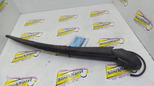Used Rear wiper arm Fiat Scudo (270) 1.6 D Multijet Price € 15,75 Margin scheme offered by Binckhorst BV