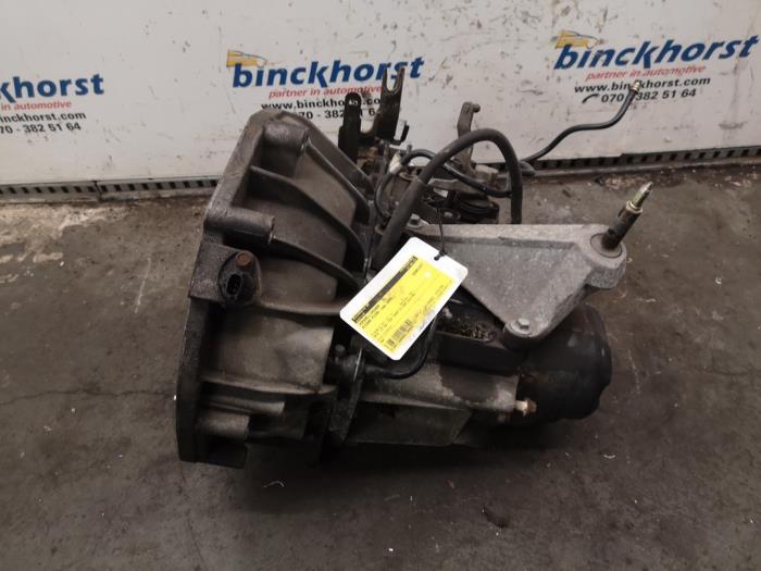 Gebrauchte Getriebe Nissan Micra (K12) 1.2 16V Preis € 157,50 Margenregelung angeboten von Binckhorst BV