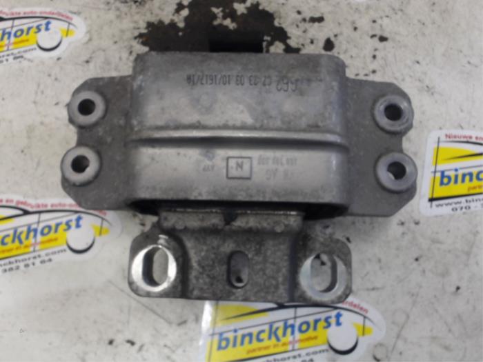 Used Engine mount Volkswagen Touran (1T1/T2) 1.9 TDI 105 Euro 3 Price € 15,75 Margin scheme offered by Binckhorst BV