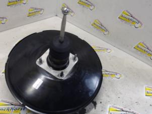 Assistant de freinage d'un Volkswagen Touran (1T1/T2) 1.9 TDI 105 Euro 3 2010