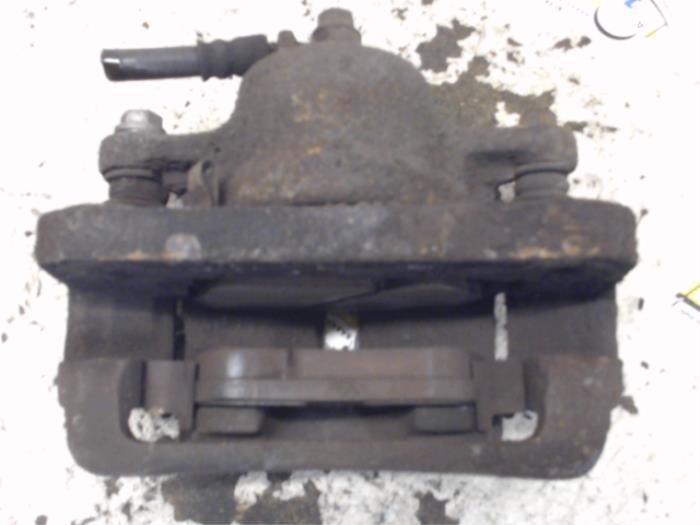 Front brake calliper, left from a Hyundai Atos 1.1 12V 2004