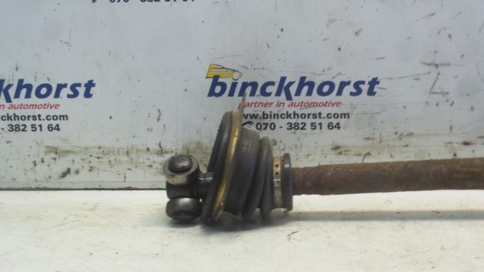 Drivaxel, vänster fram från en Renault Espace (JK) 2.2 dCi 16V 2003