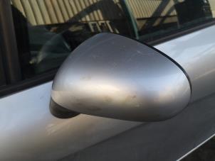Used Wing mirror, left Seat Leon (1P1) 1.4 TSI 16V Price € 36,75 Margin scheme offered by Binckhorst BV