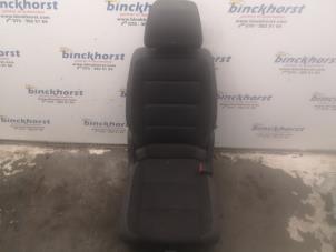 Used Rear seat Volkswagen Touran (1T1/T2) 1.9 TDI 105 Euro 3 Price € 78,75 Margin scheme offered by Binckhorst BV