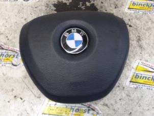 Usagé Airbag gauche (volant) BMW 5 serie Touring (F11) 523i 24V Prix € 105,00 Règlement à la marge proposé par Binckhorst BV