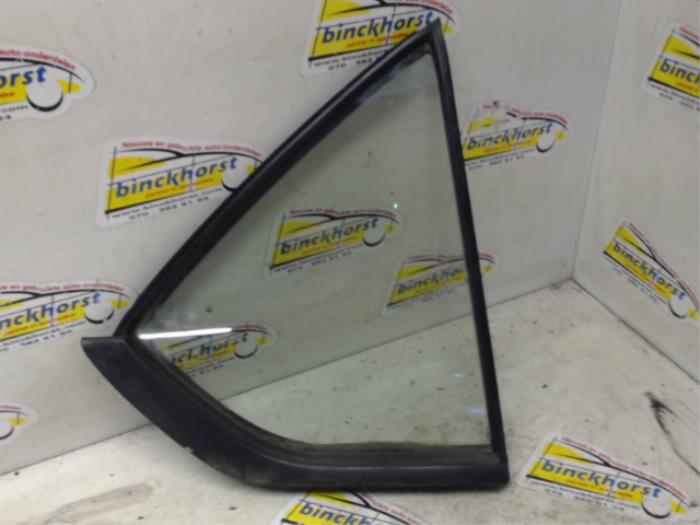Usados Ventanilla triangular derecha detrás Toyota Prius (NHW11L) 1.5 16V Precio € 31,50 Norma de margen ofrecido por Binckhorst BV