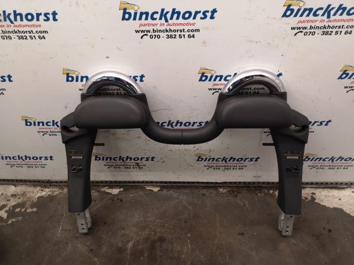 Begagnade Störtbåge BMW Mini (R50/53) 1.6 16V Cooper Pris € 141,75 Marginaltabell erbjuds av Binckhorst BV