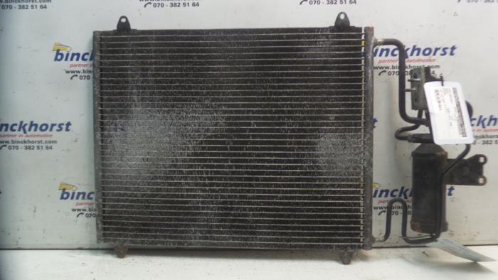 Usagé Radiateur clim Renault Safrane II 2.5 20V RXE,RXT Prix € 52,50 Règlement à la marge proposé par Binckhorst BV