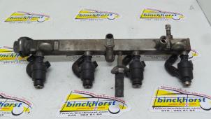 Used Fuel injector nozzle BMW 3 serie Compact (E36/5) 316i Price € 42,00 Margin scheme offered by Binckhorst BV