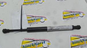 Used Rear gas strut, left Citroen C3 Pluriel (HB) 1.4 Price € 15,75 Margin scheme offered by Binckhorst BV