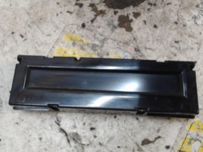 Begagnade Innerdisplay Opel Meriva (B) 1.3 CDTI 16V Pris € 36,75 Marginaltabell erbjuds av Binckhorst BV