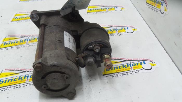 Anlasser van een Alfa Romeo 145 (930A) 1.4 Twin Spark 16V 1998