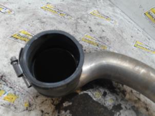 Intercooler Rohr van een Mercedes-AMG CLA AMG (118.3) 2.0 CLA-35 AMG Turbo 16V 4-Matic 2020