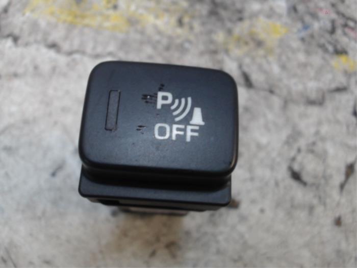 PDC switch from a Citroën C4 Picasso (UD/UE/UF) 2.0 16V Autom. 2008