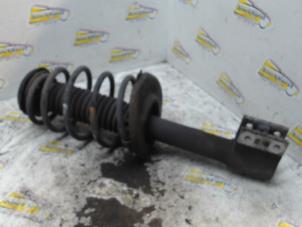 Used Front shock absorber rod, left Citroen C4 Picasso (UD/UE/UF) 2.0 16V Autom. Price € 42,00 Margin scheme offered by Binckhorst BV