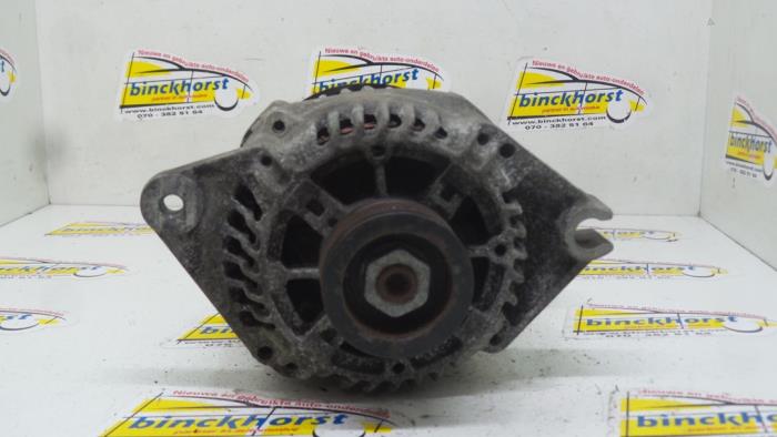 Begagnade Dynamo Peugeot 405 II Break (4E) 1.6 GRi,SRi Pris € 42,00 Marginaltabell erbjuds av Binckhorst BV