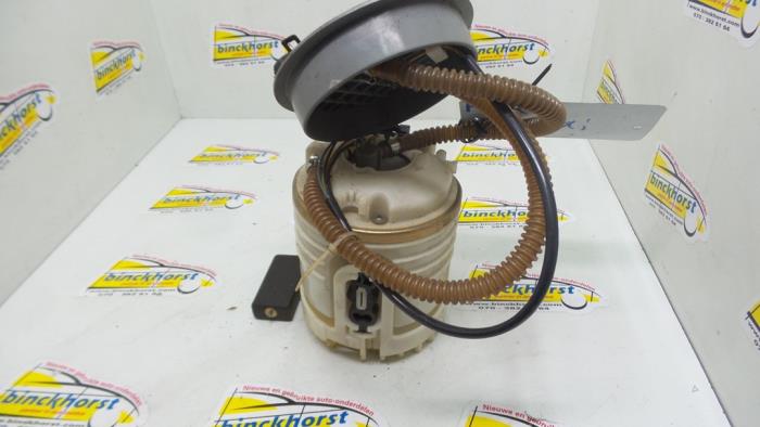 Pompe à carburant d'un Ford Galaxy (WGR) 2.0 CL,GLX SEFI 1995