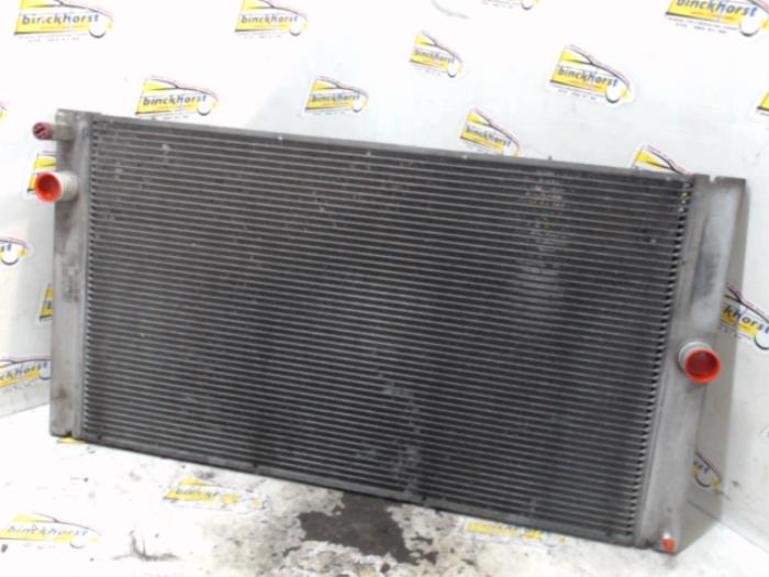 Gebrauchte Kühler Volvo C30 (EK/MK) 2.4i 20V Preis € 42,00 Margenregelung angeboten von Binckhorst BV