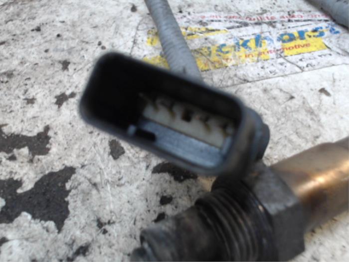 Lambda probe from a BMW X1 (E84) sDrive 20i 2.0 16V Twin Power Turbo 2014