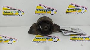 Gebrauchte Getriebe Halterung Nissan Sunny (N14) 1.4i 16V Preis € 10,50 Margenregelung angeboten von Binckhorst BV