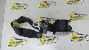 Used Rear seatbelt, right Mitsubishi L-200 2.5 DI-D 4x4 Price € 63,00 Margin scheme offered by Binckhorst BV