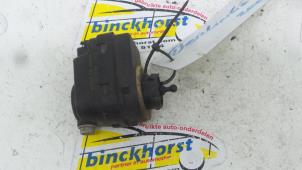 Used Headlight motor Citroen Berlingo 1.9 Di Price € 10,50 Margin scheme offered by Binckhorst BV