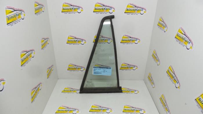 Usados Ventanilla triangular derecha detrás Daewoo Nexia Precio € 26,25 Norma de margen ofrecido por Binckhorst BV