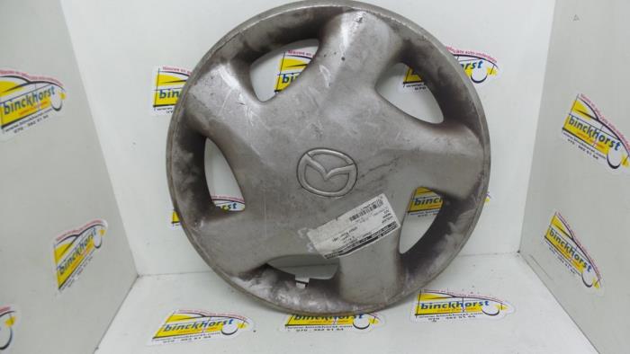 Używane Kolpak Mazda 323 (BG) 1.6i GT 16V Kat. Cena € 10,50 Procedura marży oferowane przez Binckhorst BV