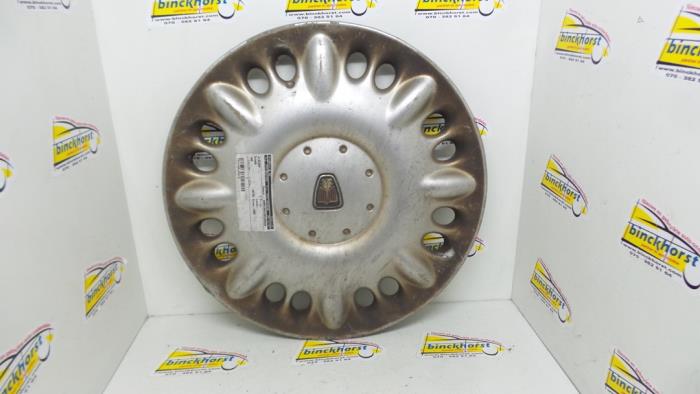 Używane Kolpak Rover 400 (RT) 420SLi 16V Cena € 10,50 Procedura marży oferowane przez Binckhorst BV