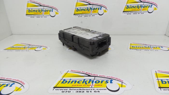 Usagé Ordinateur divers Peugeot 407 (6C/J) 2.2 16V Prix € 105,00 Règlement à la marge proposé par Binckhorst BV
