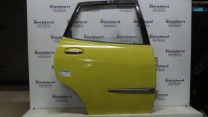 Używane Drzwi prawe tylne wersja 4-drzwiowa Daihatsu Sirion Cena € 36,75 Procedura marży oferowane przez Binckhorst BV