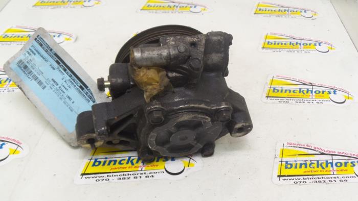 Usagé Pompe de direction Honda CRX (EG/EH) 1.6 ESi 16V Prix € 52,50 Règlement à la marge proposé par Binckhorst BV