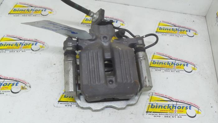 Gebrauchte Bremszange links hinten Honda Legend (KB1/2) 3.5i V6 24V SH-AWD Preis € 52,50 Margenregelung angeboten von Binckhorst BV