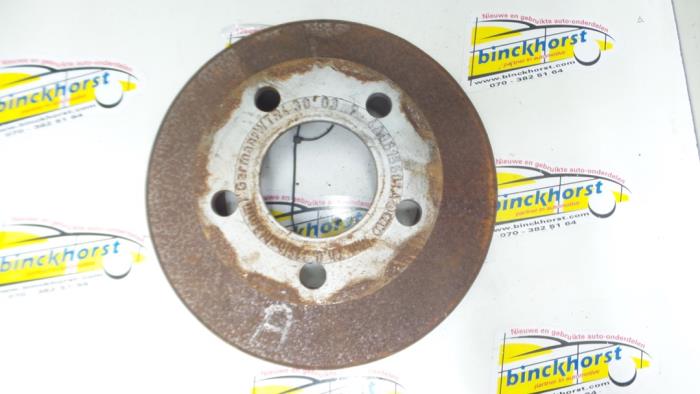 Rear brake disc from a Volkswagen Passat (3B2) 2.3 VR5 2000