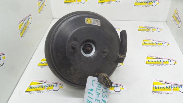Usagé Assistant de freinage Nissan Almera (N15) 2.0 GX Diesel Prix € 42,00 Règlement à la marge proposé par Binckhorst BV