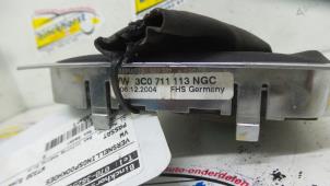 Used Gear stick cover Volkswagen Passat (3C2) 1.9 TDI Price € 10,50 Margin scheme offered by Binckhorst BV