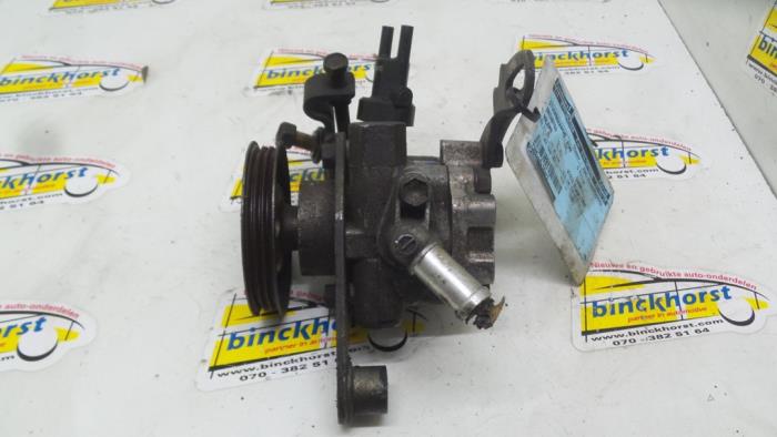 Usagé Pompe de direction Daihatsu Charade (G200/203) 1.5 SG,SR 16V MPI Valera Prix € 47,25 Règlement à la marge proposé par Binckhorst BV