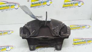 Used Front brake calliper, right Fiat Brava (182B) 1.8 ELX 16V Price € 26,25 Margin scheme offered by Binckhorst BV