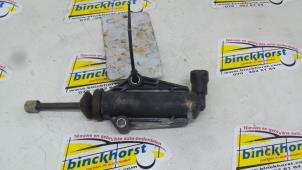 Gebrauchte Kupplung Hilfszylinder Fiat Idea (350AX) 1.4 16V Preis € 21,00 Margenregelung angeboten von Binckhorst BV