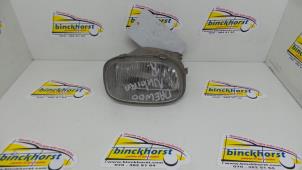 Usagé Feu antibrouillard avant droit Chevrolet Nubira Wagon (J100) 2.0 16V Prix € 10,50 Règlement à la marge proposé par Binckhorst BV
