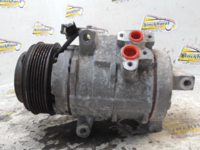 Air conditioning pump from a Ford (USA) Edge 3.5 V6 24V 4x2 2010