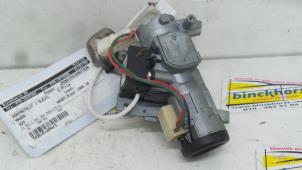 Used Ignition lock + key Mazda 323 P (BA15) 1.3i 16V Price € 52,50 Margin scheme offered by Binckhorst BV