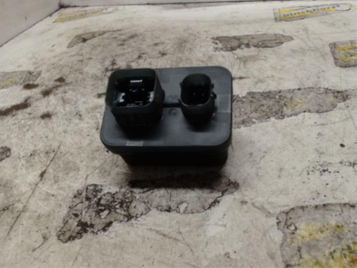 thumbnail image 2 of 4x You.S. Original Glow Plugs For Alfa Romeo 147 1.9 JTD 16V & Fiat Models - Diesel Glow Plug Kit Y.S002 2 of 5