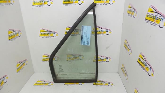 Usados Ventanilla triangular derecha detrás Alfa Romeo 155 (167) 1.9 D Turbo Precio € 26,25 Norma de margen ofrecido por Binckhorst BV