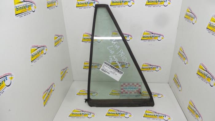 Usados Ventanilla triangular izquierda detrás Kia Pride (DA) 1.3i Precio € 26,25 Norma de margen ofrecido por Binckhorst BV