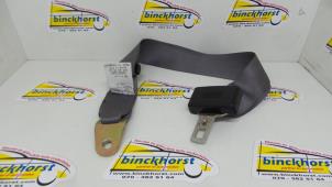 Usagé Ceinture de sécurité arrière centre Suzuki Swift (SF310/413) 1.3i 16V Prix € 31,50 Règlement à la marge proposé par Binckhorst BV