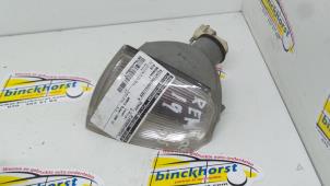 Used Indicator, right Renault 19 Phase II/III (B/C53) 1.7 Price € 10,50 Margin scheme offered by Binckhorst BV