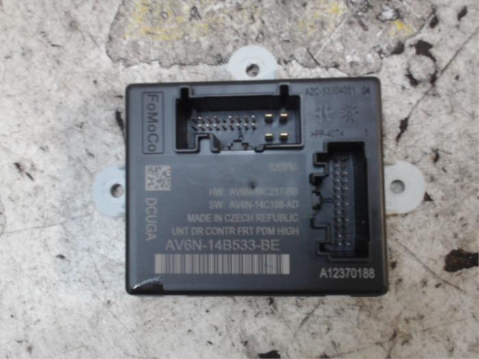 Comfort Module from a Ford Grand C-Max (DXA) 1.6 Ti-VCT 16V 2010