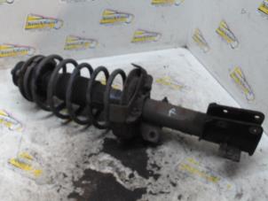 Used Front shock absorber rod, right Fiat Stilo (192A/B) 1.8 16V Price € 36,75 Margin scheme offered by Binckhorst BV